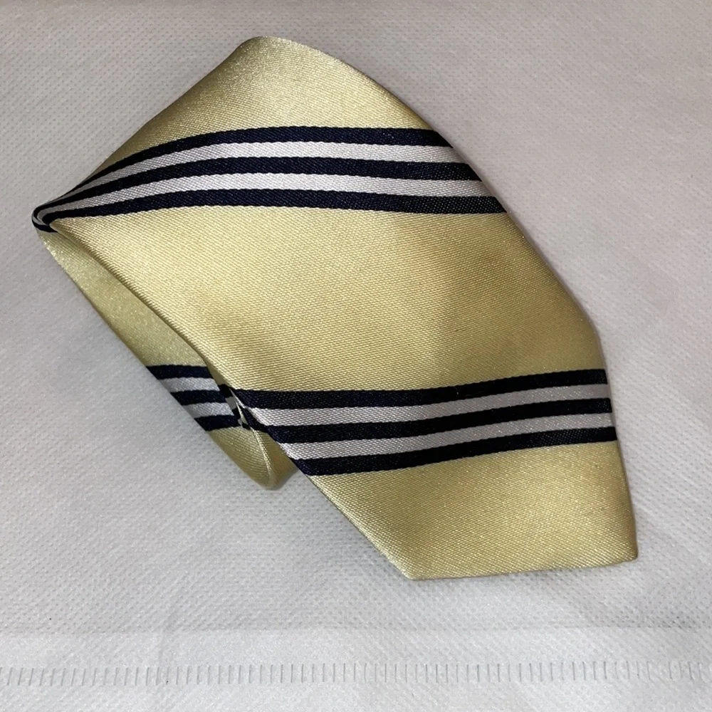 Children’s Place Yellow and Blue Tie GUC